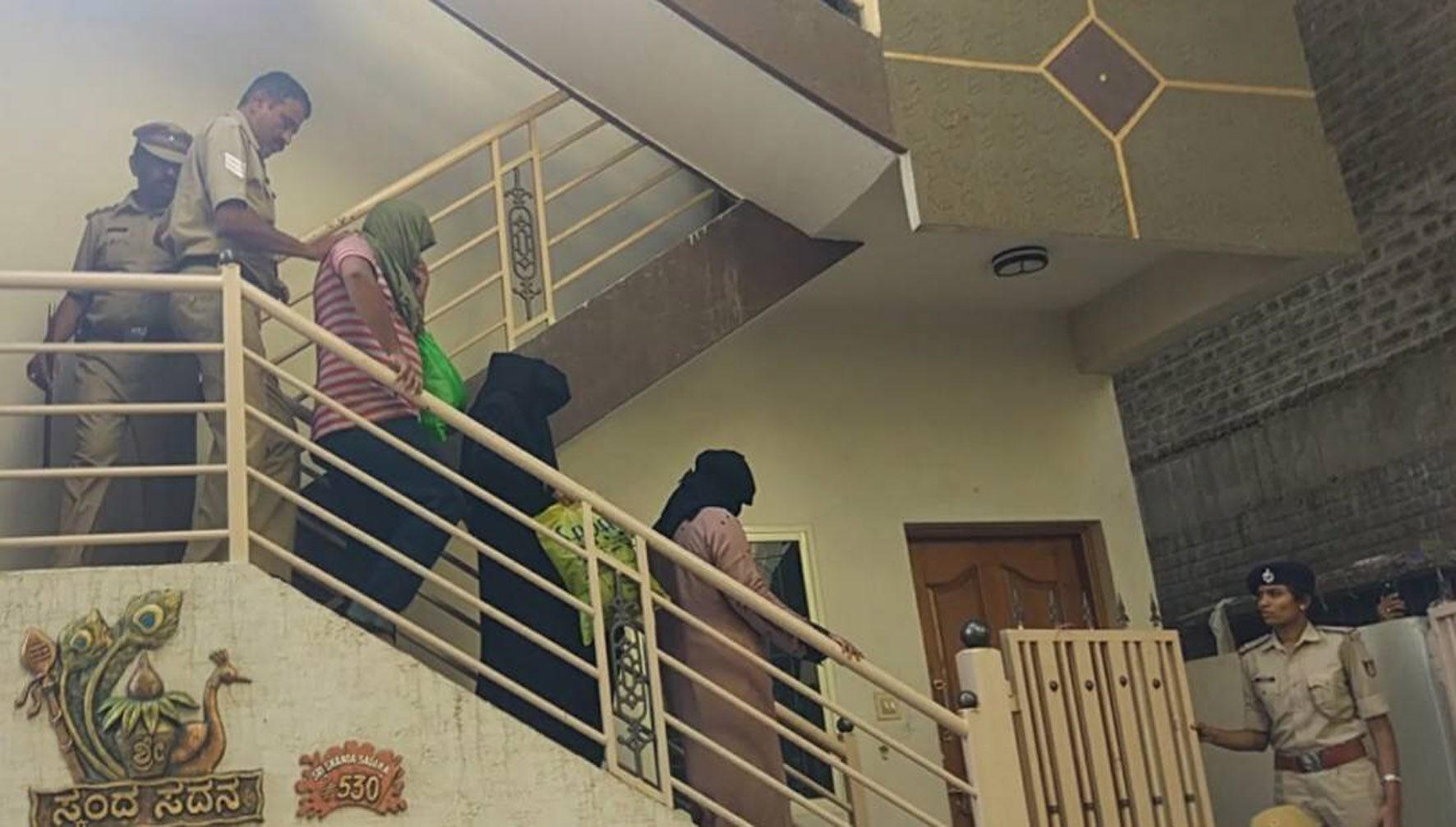 ಪ್ರೀತಿಗಾಗಿ, ಪ್ರಿಯಕರನಿಗಾಗಿ ಭಾರತಕ್ಕೆ :ರಾಜ್ಯ ರಾಜಧಾನಿಯಲ್ಲಿ ಮೂವರು ಪಾಕ್ ಪ್ರಜೆಗಳ ಬಂಧನ